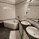 Feriehus Casa Caginia 300mqgiardinopalestra E Biliardo Tigliole