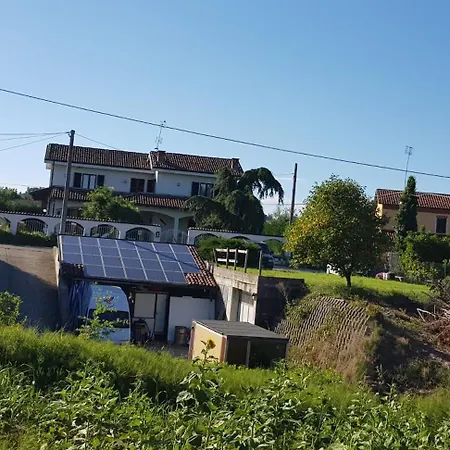 Casa Caginia 300mqgiardinopalestra E Biliardo Holiday home *