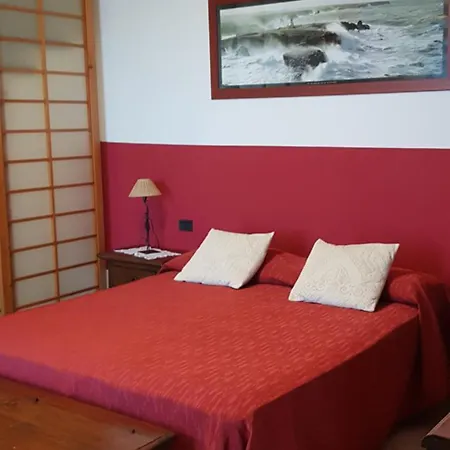 Casa Caginia 300mqgiardinopalestra E Biliardo Holiday home