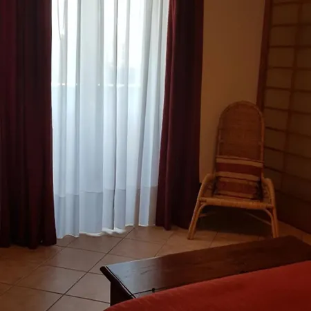 Casa Caginia 300mqgiardinopalestra E Biliardo Holiday home