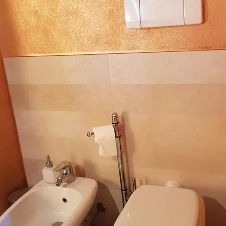 Holiday home Casa Caginia 300mqgiardinopalestra E Biliardo *