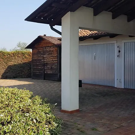 Holiday home Casa Caginia 300mqgiardinopalestra E Biliardo Tigliole