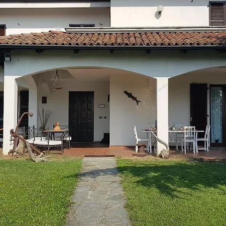 Holiday home Casa Caginia 300mqgiardinopalestra E Biliardo Tigliole