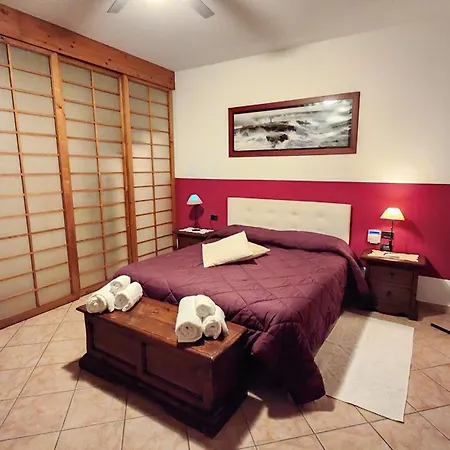 Ferienhaus Casa Caginia 300mqgiardinopalestra E Biliardo