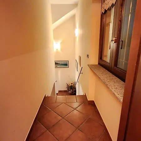 Casa Caginia 300mqgiardinopalestra E Biliardo Ferienhaus *