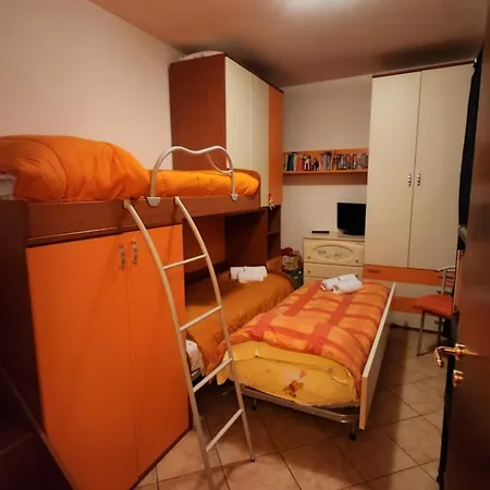 Ferienhaus Casa Caginia 300mqgiardinopalestra E Biliardo *