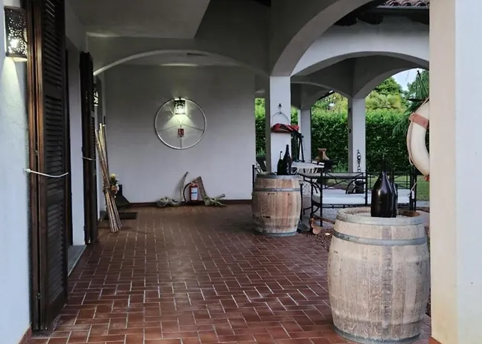 Casa Caginia 300mqgiardinopalestra E Biliardo * Tigliole